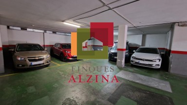 LOCAL DE 386 m² EN VENDA A COLLBLANC – GARATGE EN FUNCIONAMENT AMB GUAL