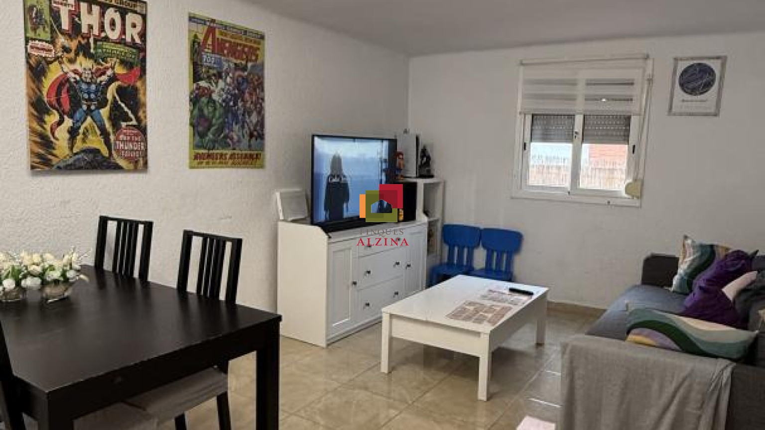 INVERSIÓ IMMOBILIÀRIA CONSOLIDA: 9 HABITATGES I 2 LOCALS A ESPLUGUES