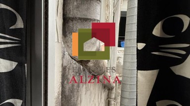 INVERSIÓ IMMOBILIÀRIA CONSOLIDA: 9 HABITATGES I 2 LOCALS A ESPLUGUES