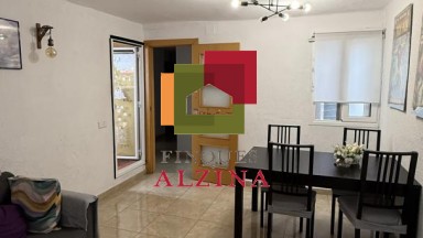 INVERSIÓ IMMOBILIÀRIA CONSOLIDA: 9 HABITATGES I 2 LOCALS A ESPLUGUES