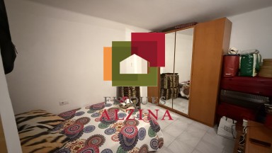 INVERSIÓ IMMOBILIÀRIA CONSOLIDA: 9 HABITATGES I 2 LOCALS A ESPLUGUES