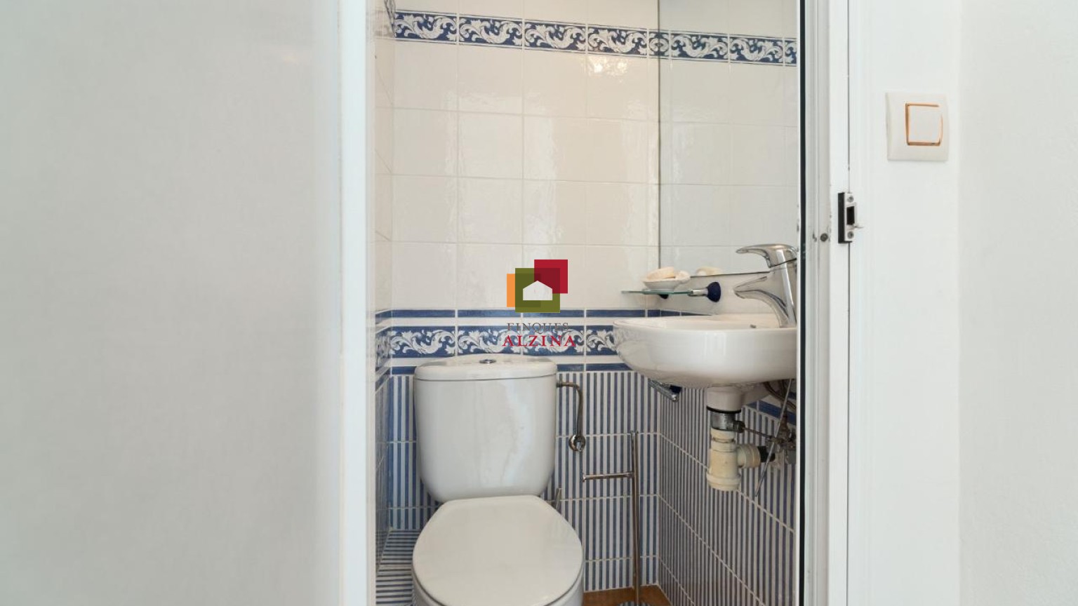 Piso reformado con encanto en Comte d’Urgell – Diputació