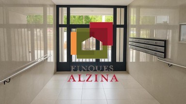 AMPLIO PISO REFORMADO EN GAVÀ