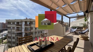 ÀTIC AMB TERRASSA A LA NOVA ESQUERRA DE L’EIXAMPLE