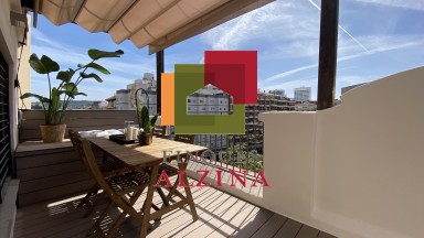 ÀTIC AMB TERRASSA A LA NOVA ESQUERRA DE L’EIXAMPLE