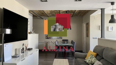 ÀTIC AMB TERRASSA A LA NOVA ESQUERRA DE L’EIXAMPLE