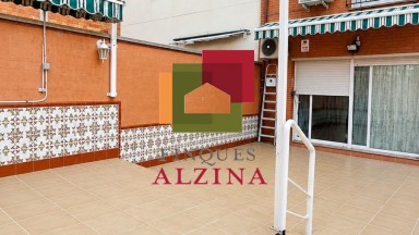 ESPAI PER CRÉIXER, RACONS PER GAUDIR
